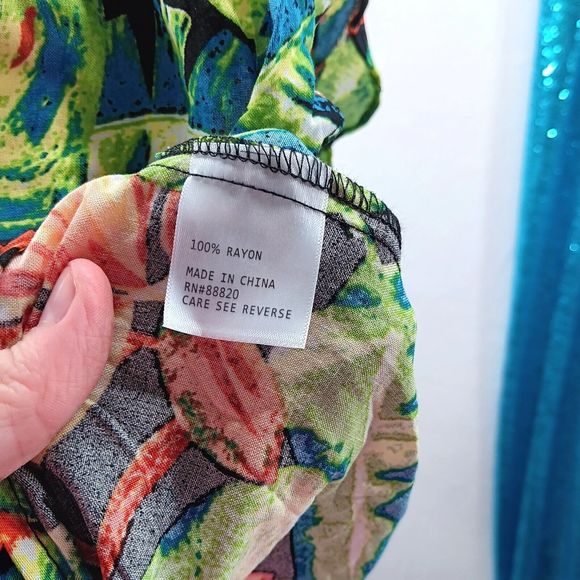 NWT Anne Carson Women's Size M Tropical Floral Summer Blouse Flutter Sleeves - Picture 9 of 10